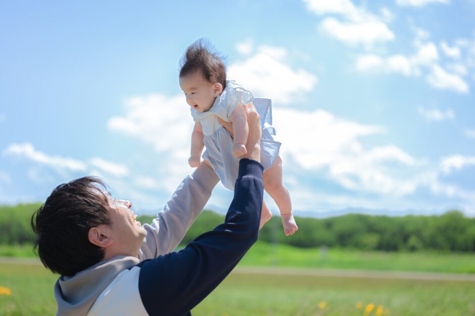 父と子と綺麗な空